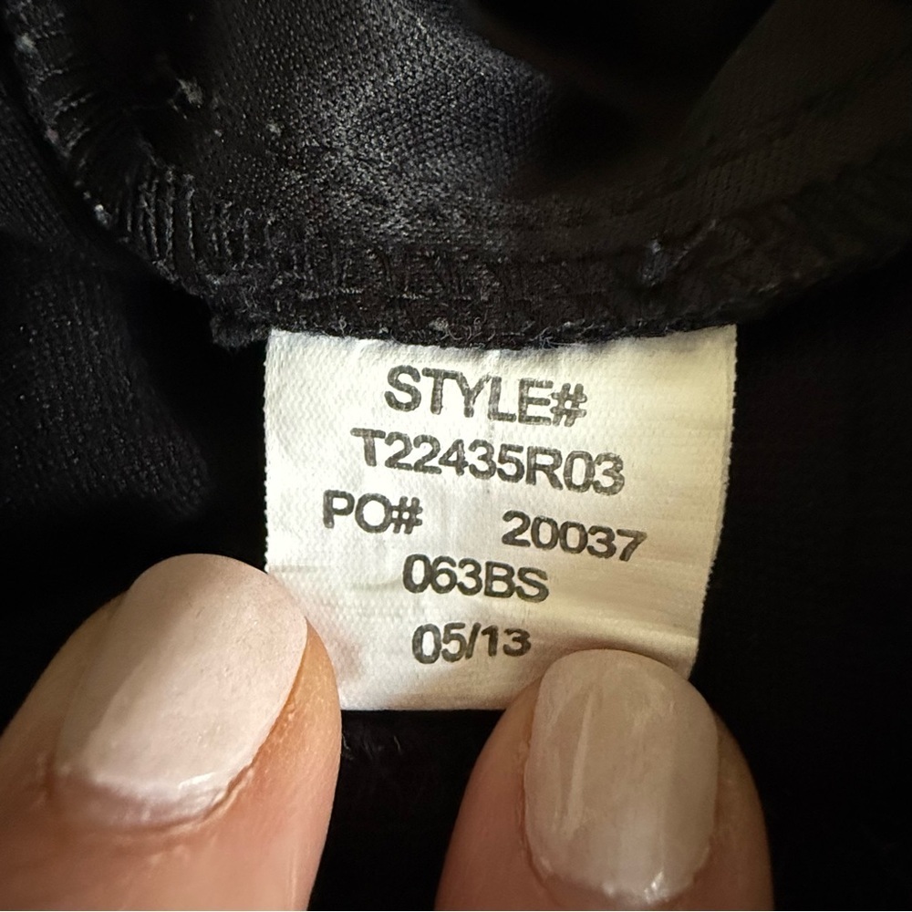 !it jeans | Mid Rise Stretch Leggings with Faux Leather Side Stripe | Sz 28 - Picture 9 of 10